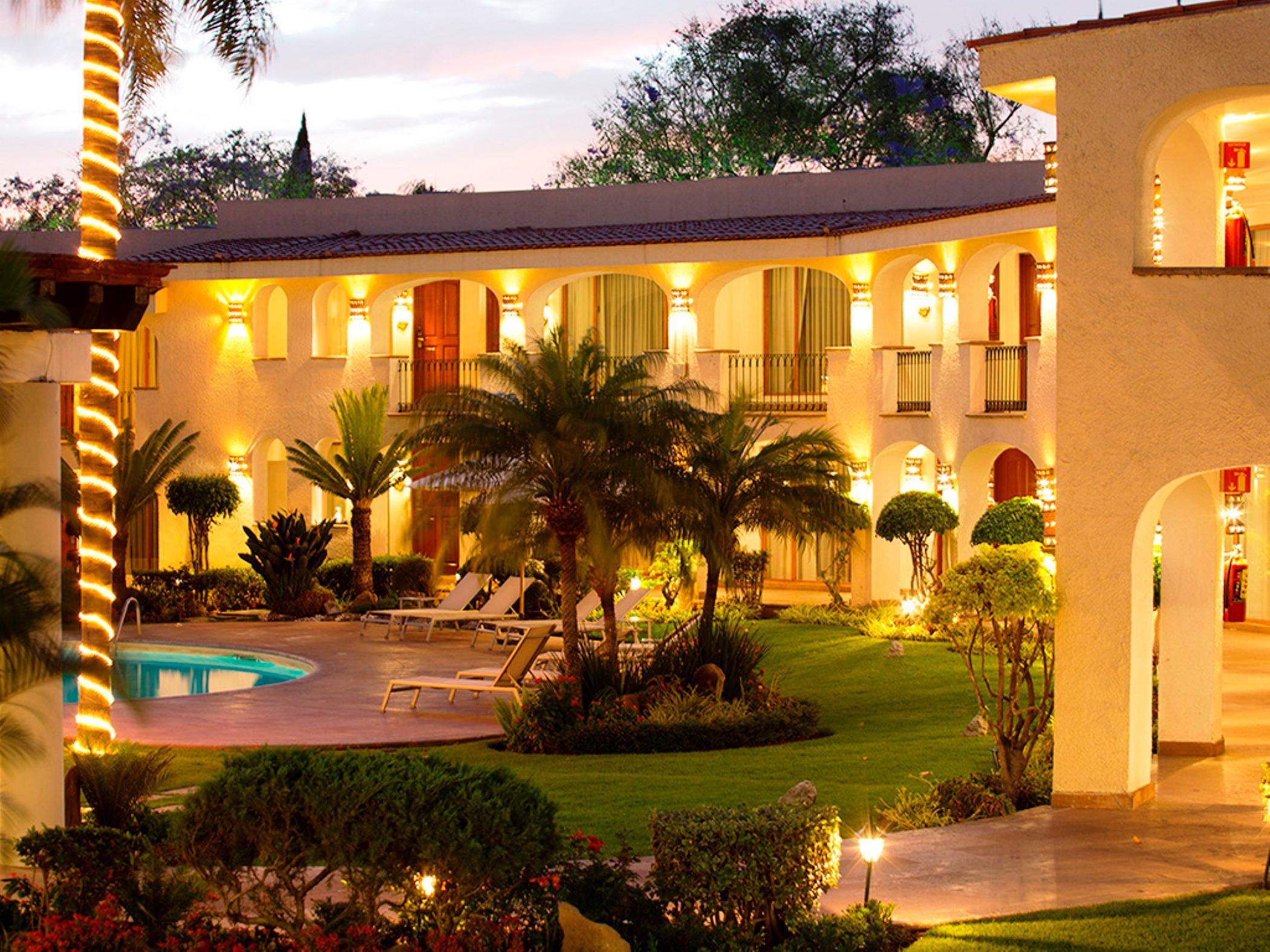 Hotel Guadalajara Plaza Ejecutivo Zapopan Ngoại thất bức ảnh