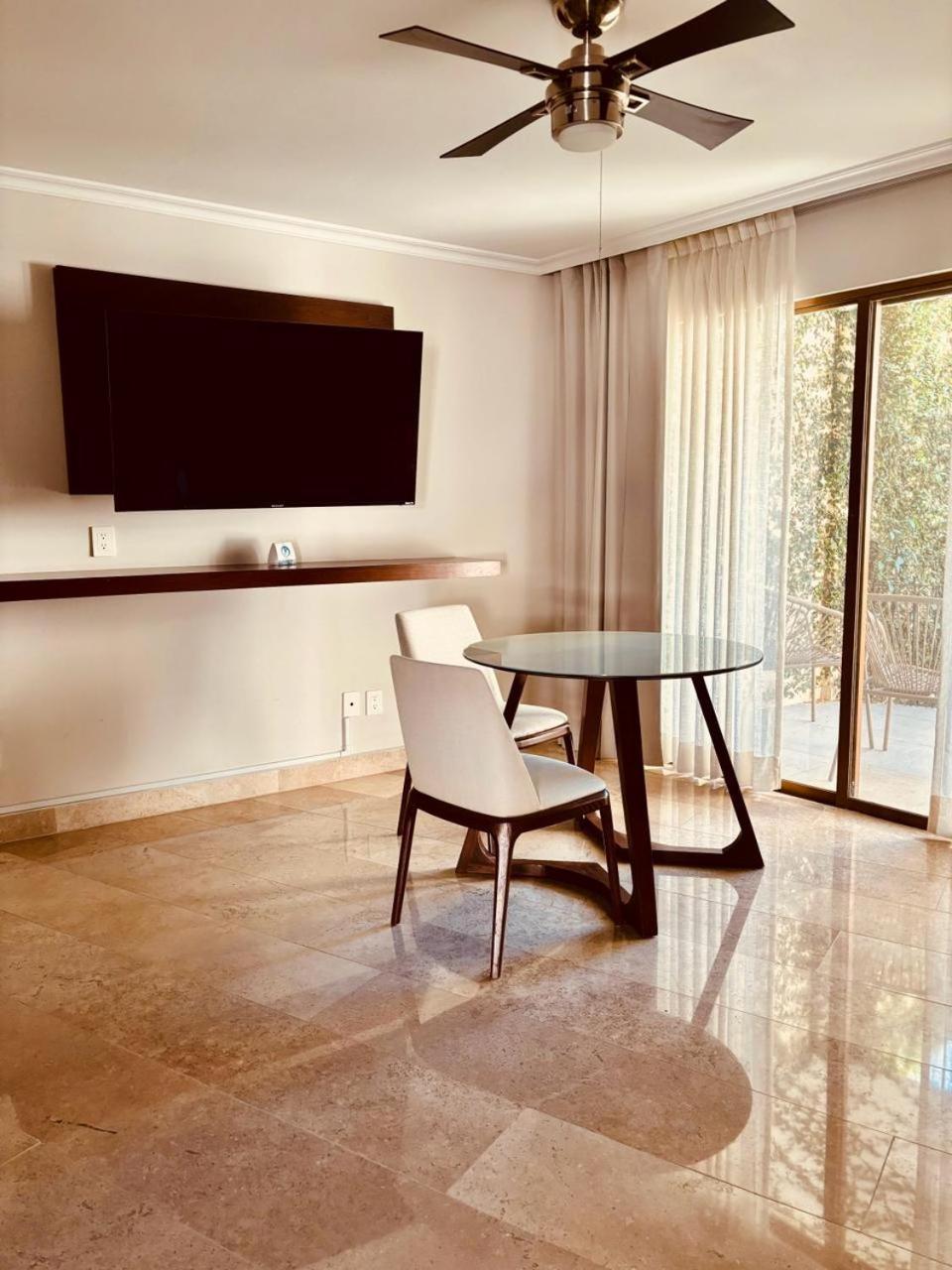 Hotel Guadalajara Plaza Ejecutivo Zapopan Ngoại thất bức ảnh